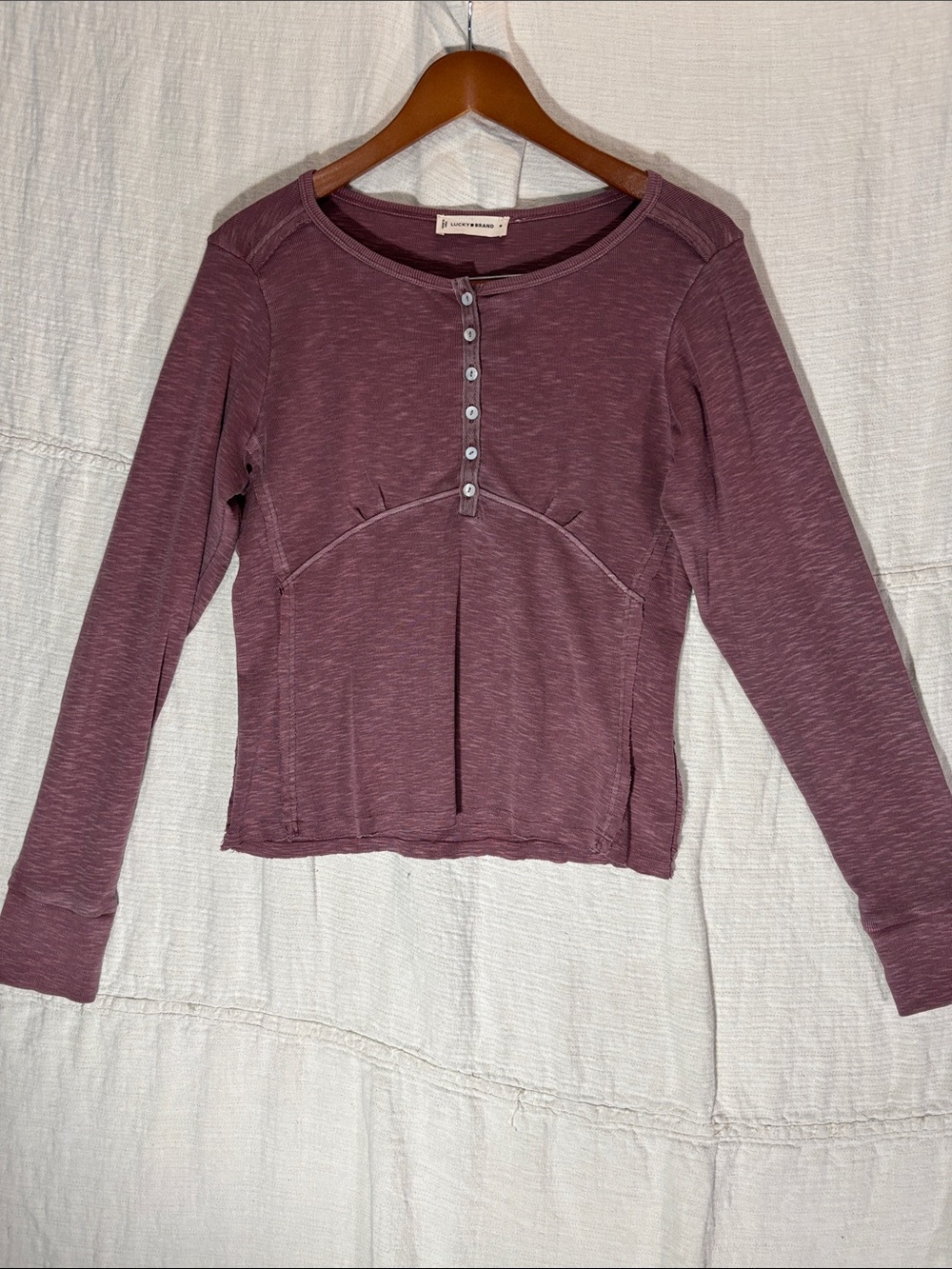 Lucky Brand Dusty Rose Knit Henley Top Size M 100% Cotton Like New